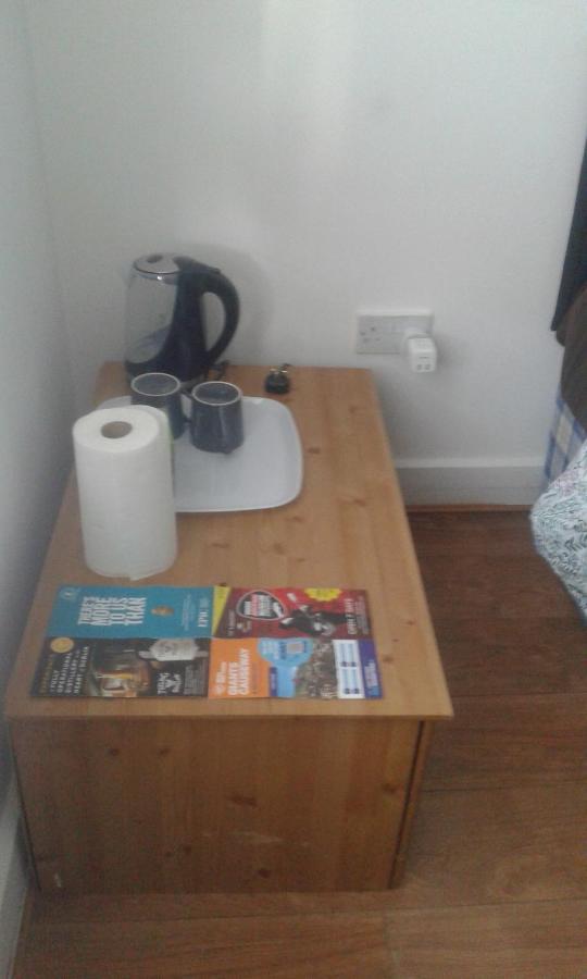 Accommodatie bij particulieren Apt 64 The Iona Prospect Hill Finglas Rd. 11 *